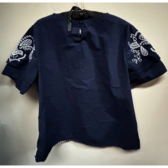 Banana Republic Womens White & Blue Embroidered Top Blouse Large Short Sleeve - Picture 2 of 8